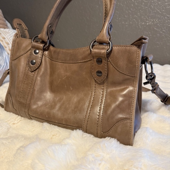 Preowned, Frye Leather Melissa Satchel Handbag Crossbody Beige Leather - Picture 2 of 6